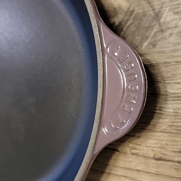 Le Creuset Cassis Cast Iron Round Evolution Skillet - Picture 3 of 13